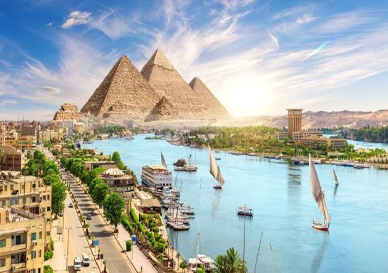 Croazieră pe Nil din Hurghada și piramide în Egipt